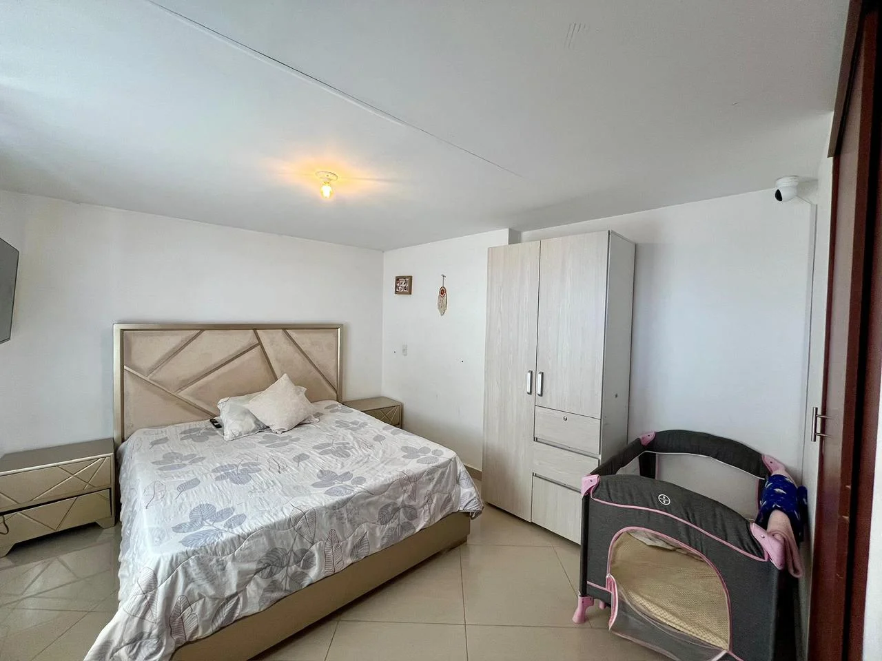 2-Bedroom Apartment in La América, Medellín – Investment Opportunity - Image 1