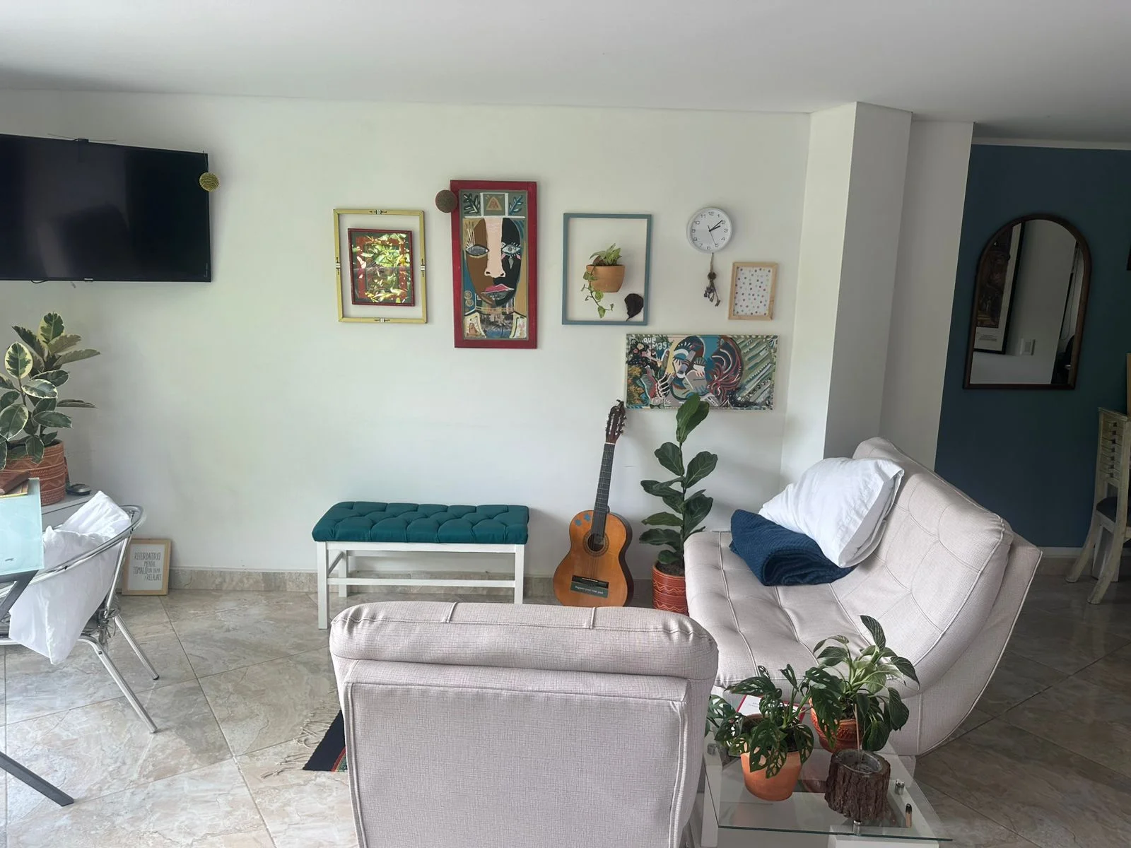 Airbnb-Approved Duplex in Laureles, Medellín – Two Independent Rental Units - Image 8